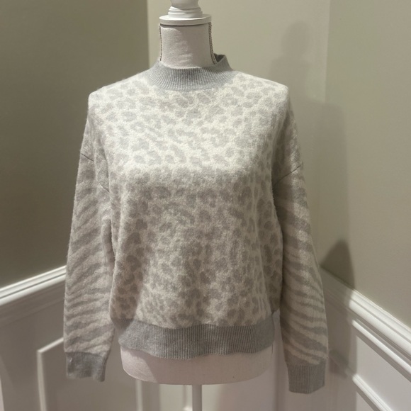 Rails Lana Sweater in Ivory Grey Mixed Animal Size XS - Picture 10 of 10